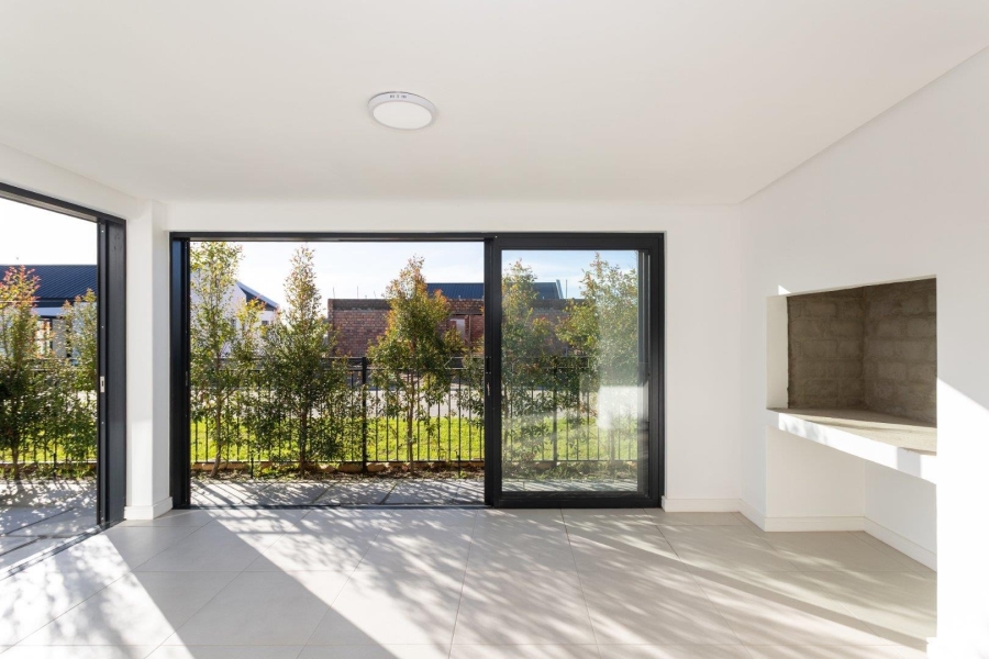2 Bedroom Property for Sale in Paarl Valleij Lifestyle Estate Western Cape